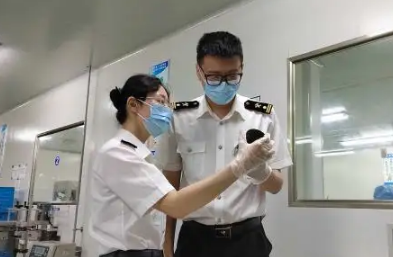 進口洗發(fā)水越來越受到市場歡迎，企業(yè)需要怎樣的進口報關(guān)操作呢?